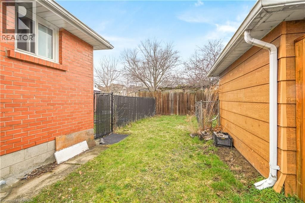 10 HENRIETTA STREET Image 31