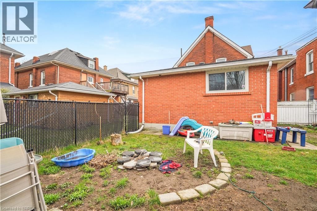 10 HENRIETTA STREET Image 33