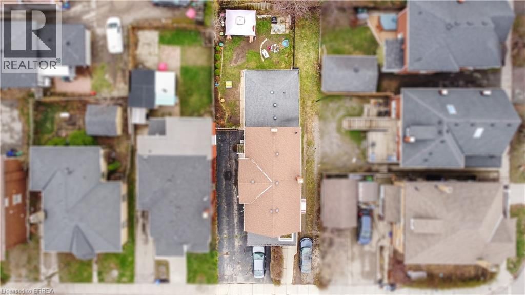 10 HENRIETTA STREET Image 40