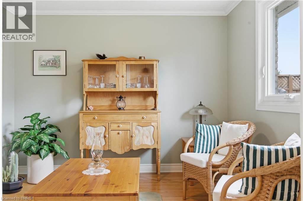 37 PARKVIEW CRESCENT Image 11