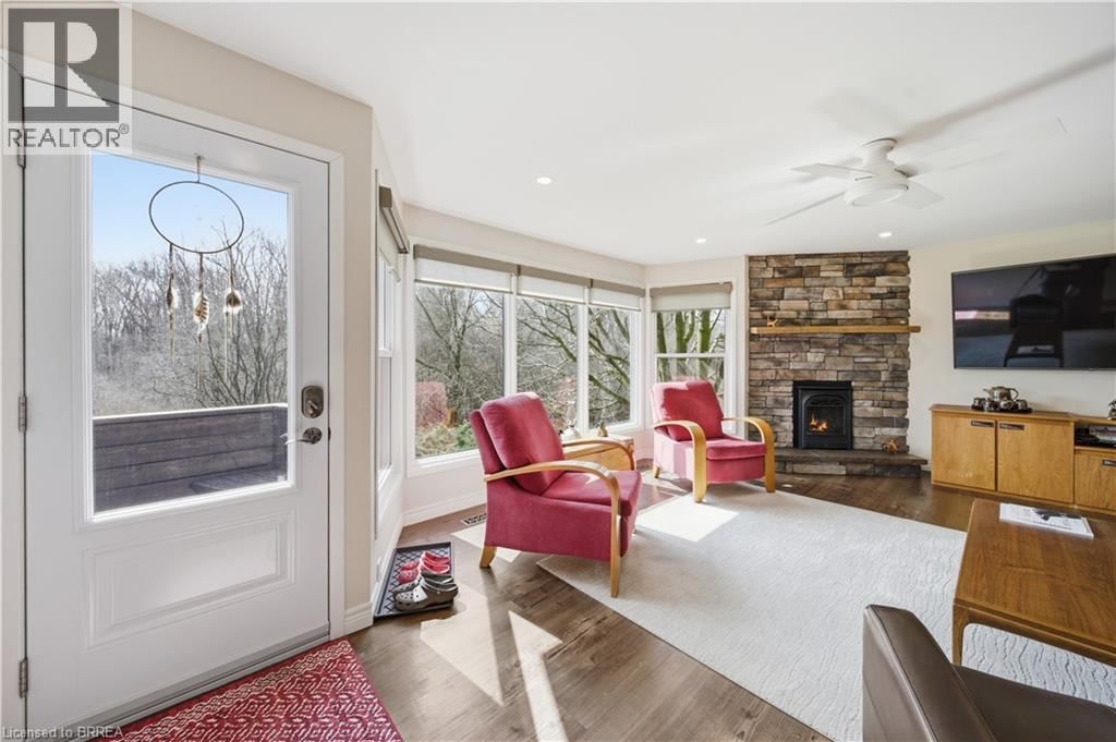 37 PARKVIEW CRESCENT Image 15