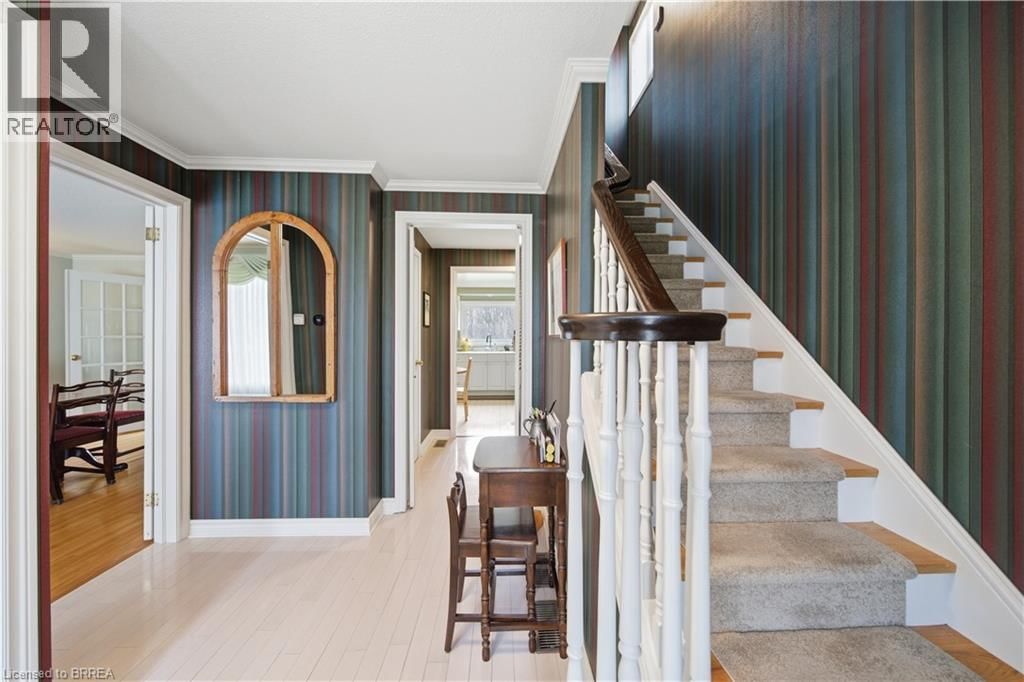 37 PARKVIEW CRESCENT Image 4