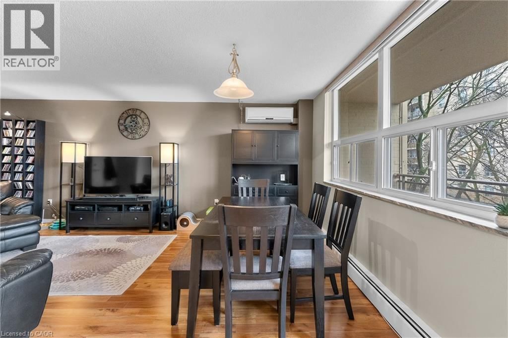 407 - 6390 HUGGINS STREET Image 11