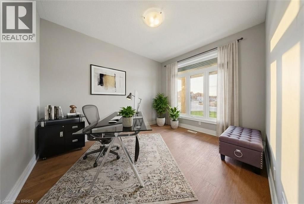 105 CRADDOCK BOULEVARD Image 5