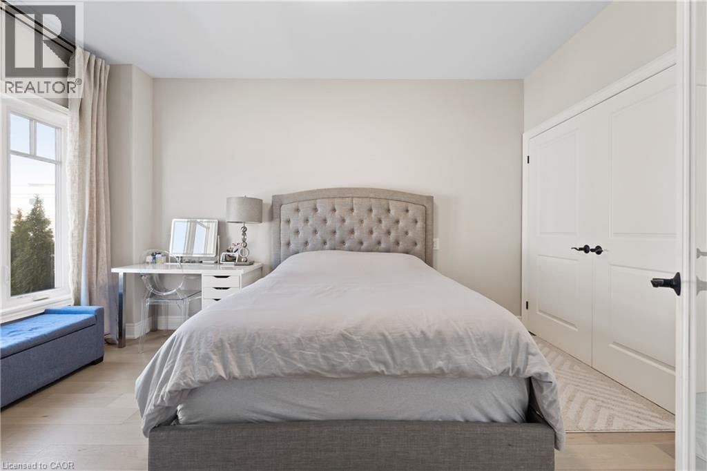 14 MILLS LANE Image 25