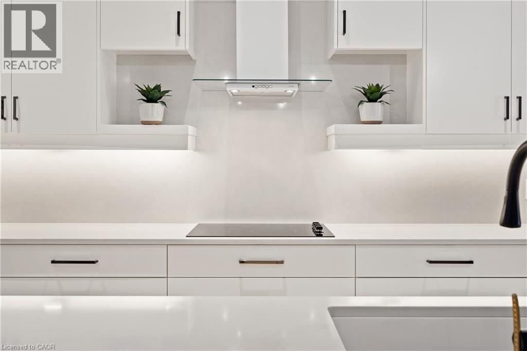 14 MILLS LANE Image 8