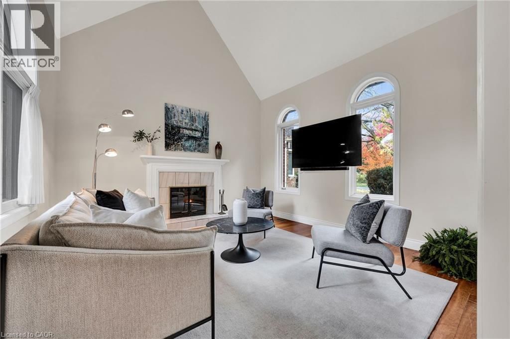 250 GREY SQUIRREL PLACE Image 6