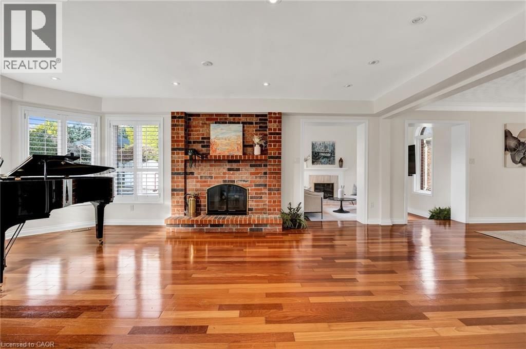 250 GREY SQUIRREL PLACE Image 9