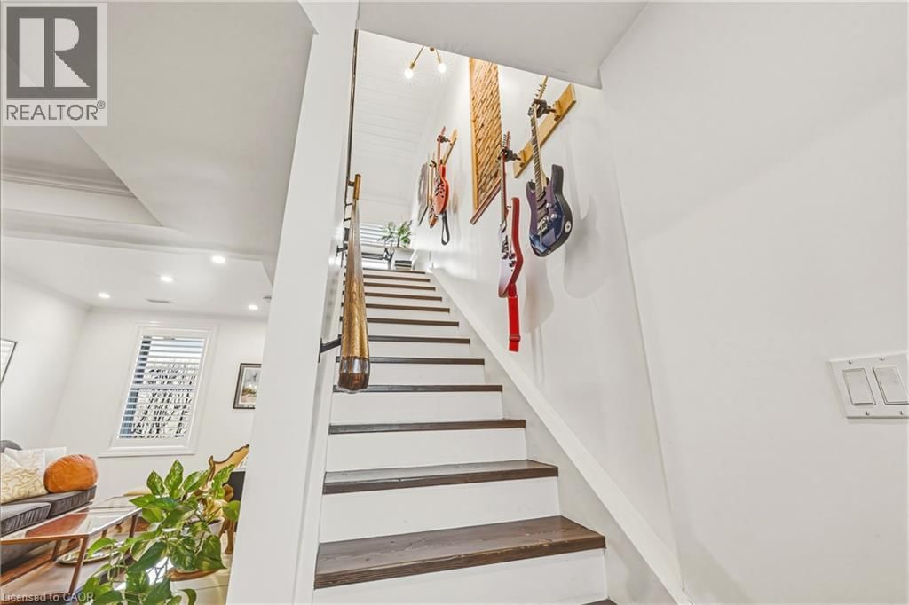 153 ELGIN STREET Image 22