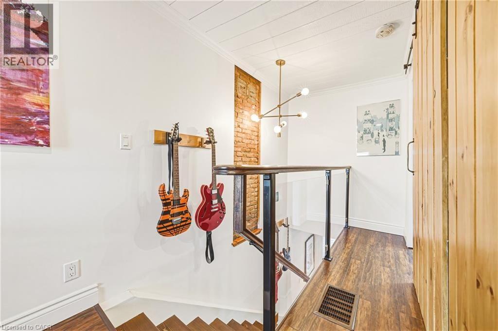 153 ELGIN STREET Image 23