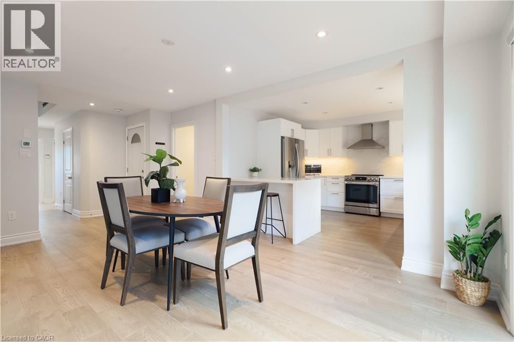 83 BENEDICT PLACE Image 17