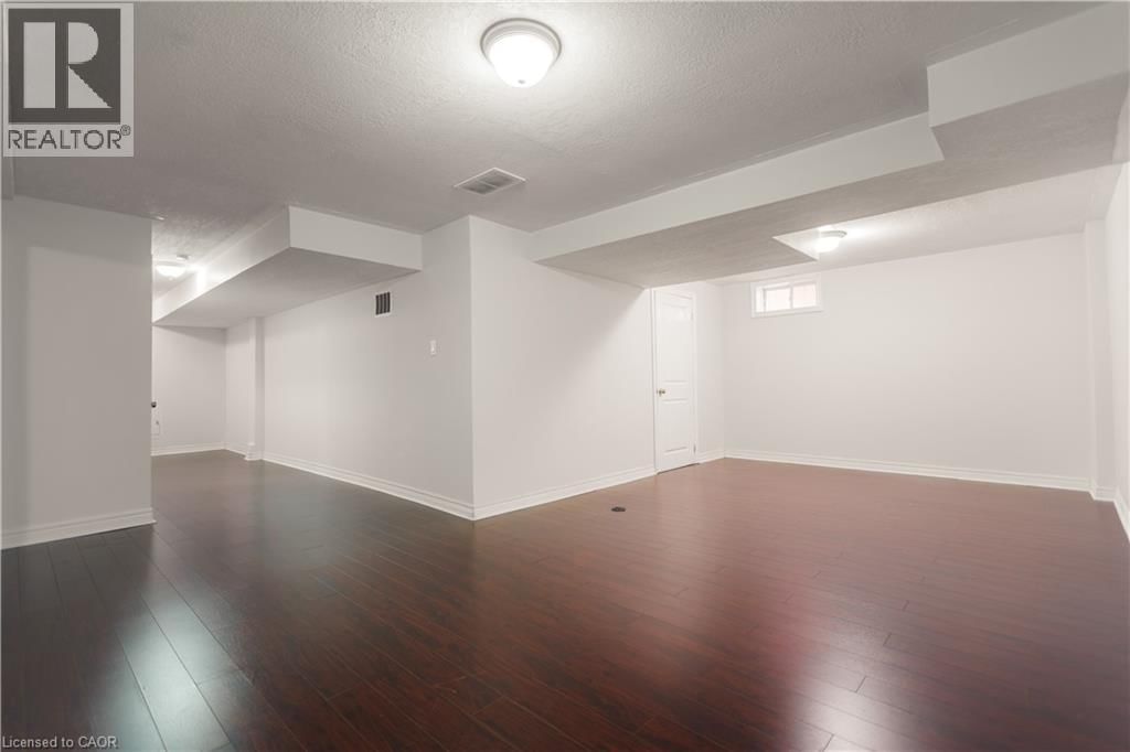 83 BENEDICT PLACE Image 44