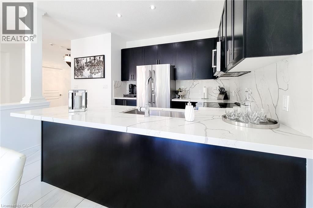 190 BELLAGIO AVENUE Image 12