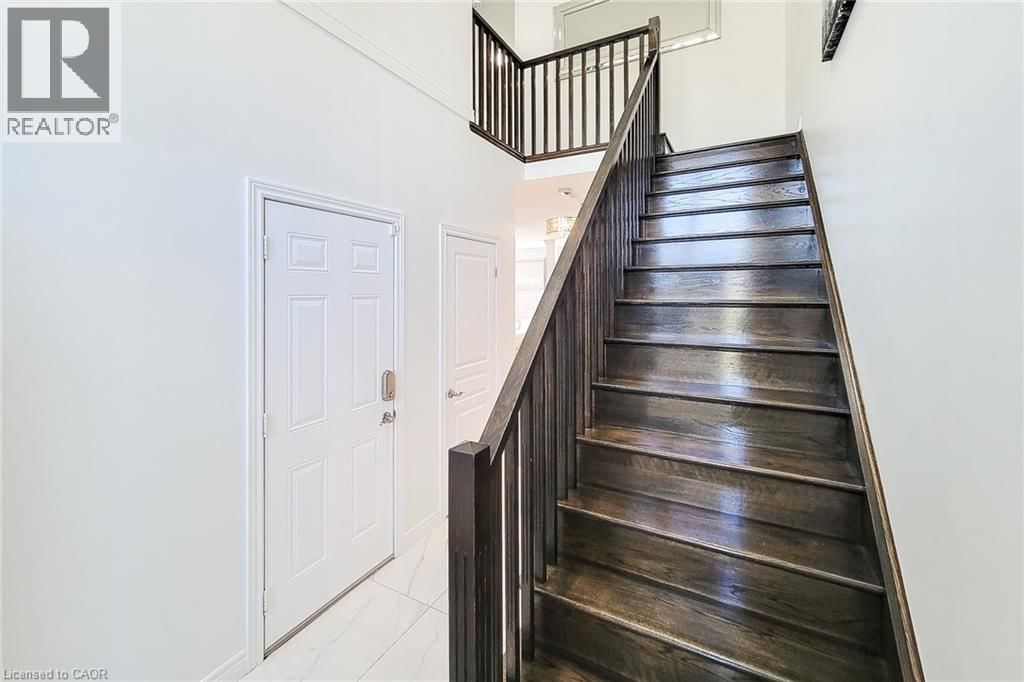 190 BELLAGIO AVENUE Image 20