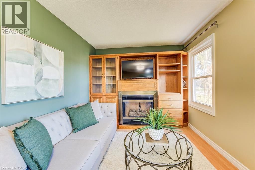 60 RIVERSIDE DRIVE WEST Image 11