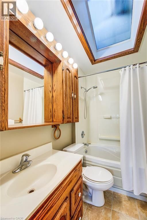 60 RIVERSIDE DRIVE WEST Image 17