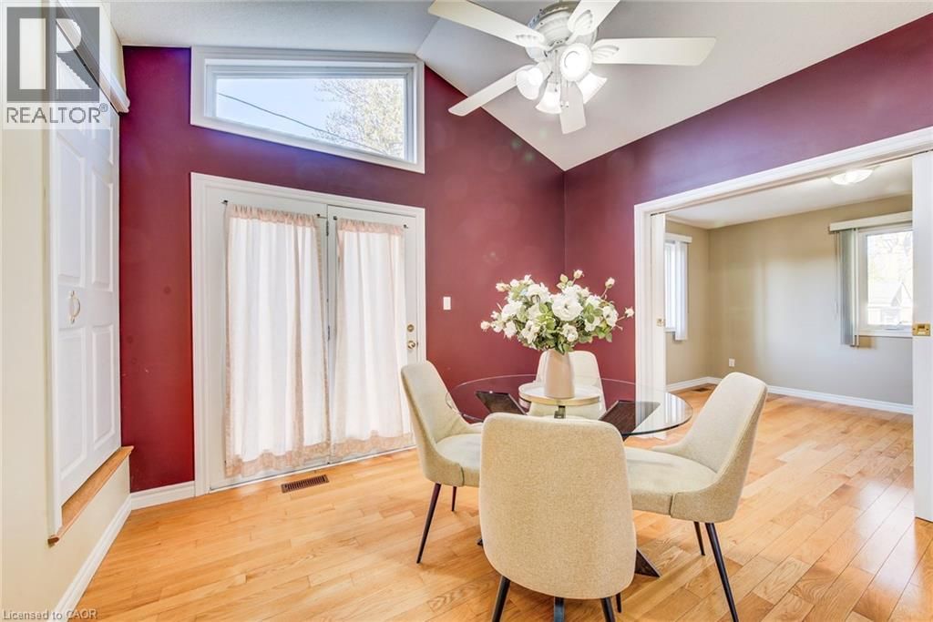 60 RIVERSIDE DRIVE WEST Image 23