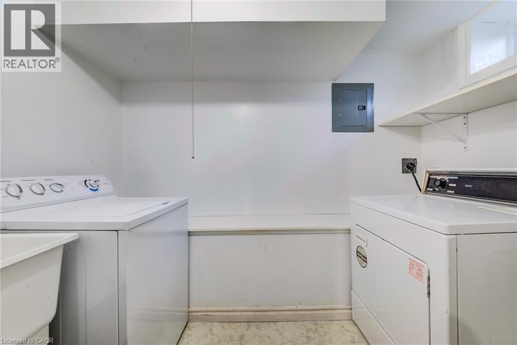 60 RIVERSIDE DRIVE WEST Image 30