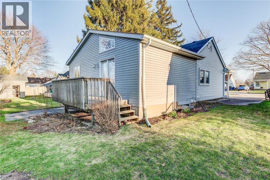 60 RIVERSIDE DRIVE WEST Image 33