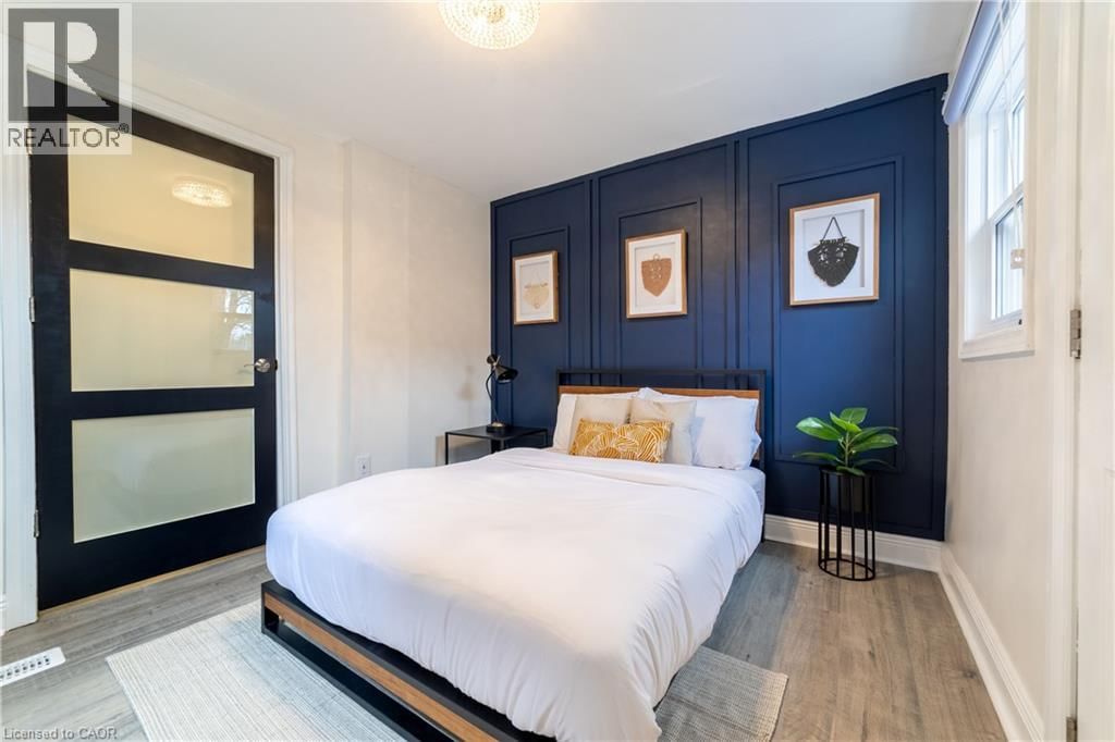 19 CENTURY STREET Image 10