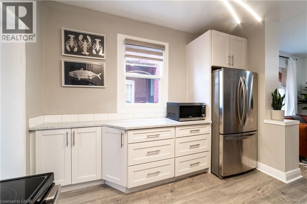 19 CENTURY STREET Image 6