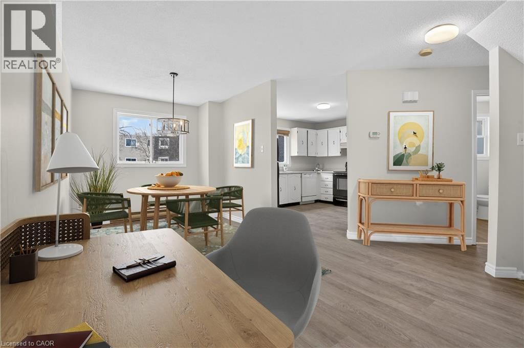 66 - 60 ELMSDALE DRIVE Image 11