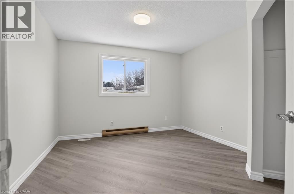 66 - 60 ELMSDALE DRIVE Image 20