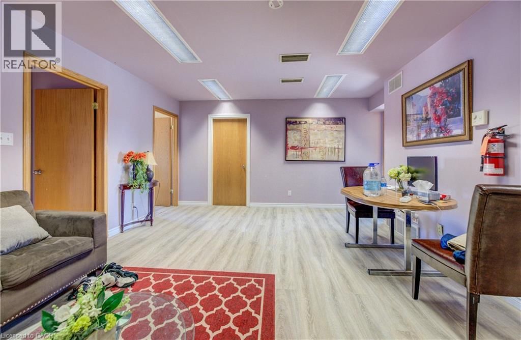 150 VICTORIA STREET NORTH Image 12