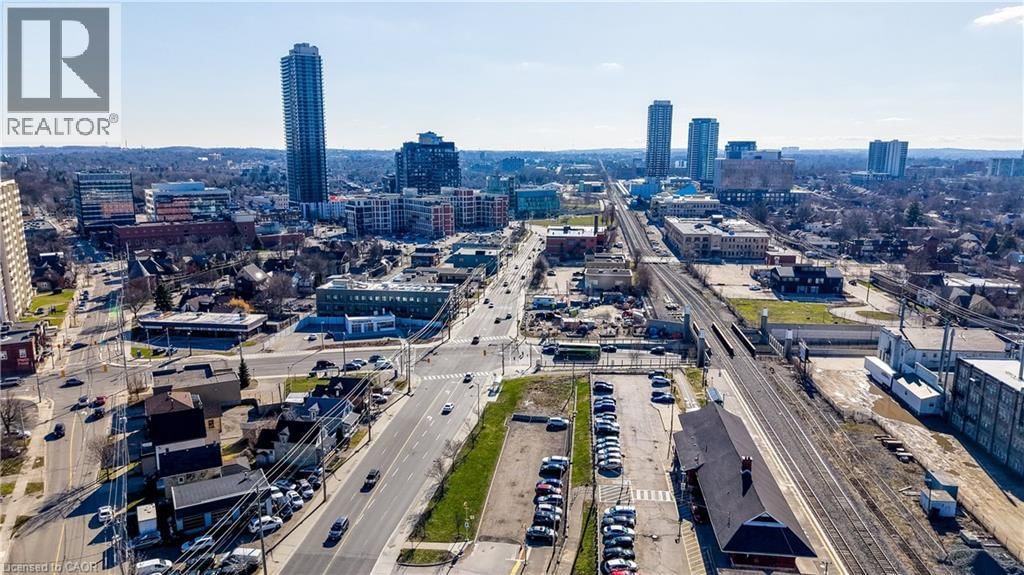 150 VICTORIA STREET NORTH Image 29