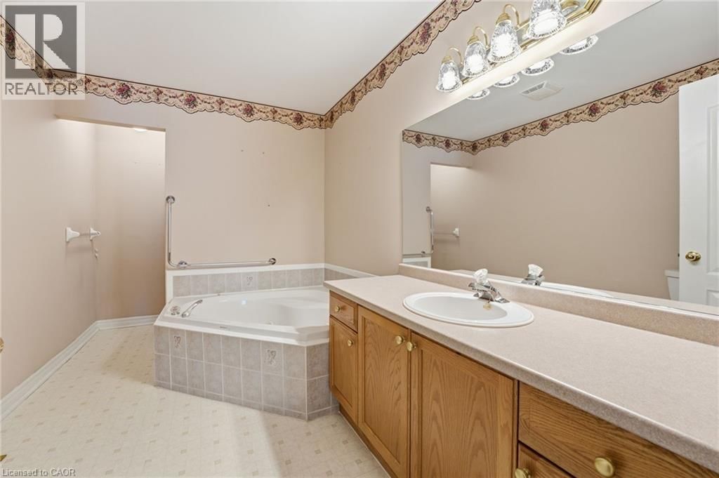 29 - 222 FELLOWES CRESCENT Image 26