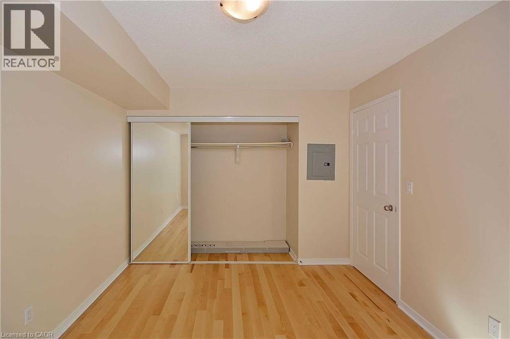 425 - 109 FRONT STREET EAST Image 5