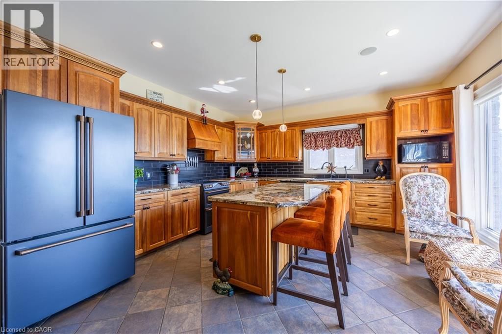 140 BROWN STREET Image 17