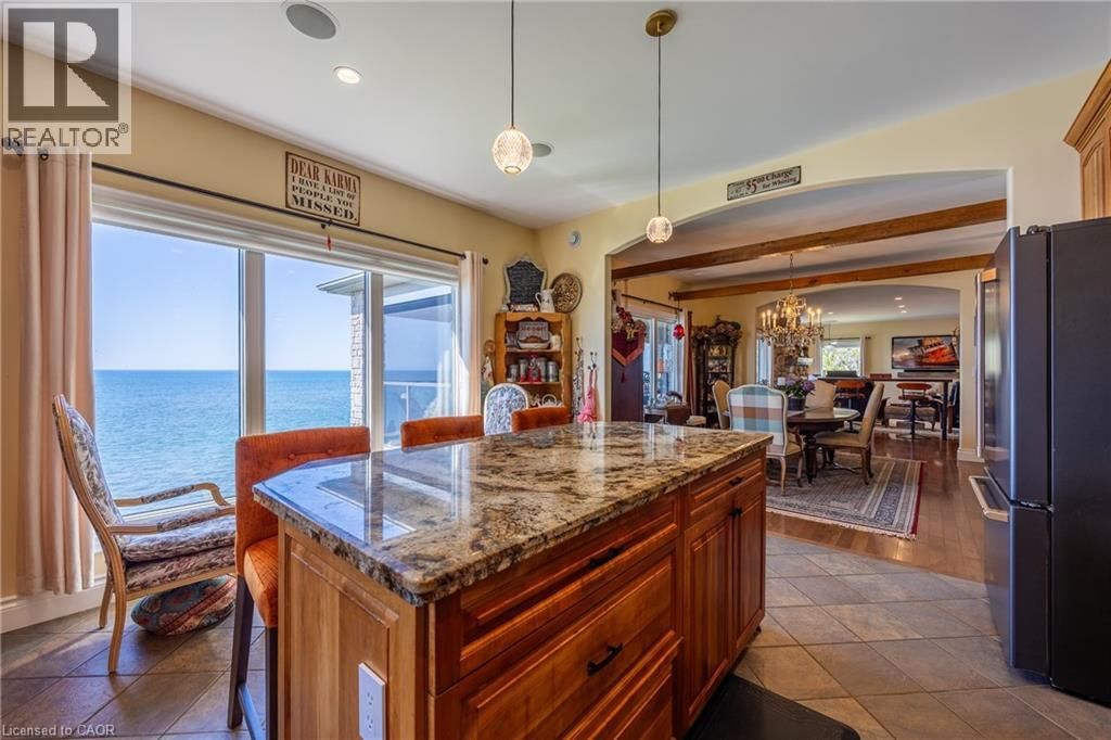 140 BROWN STREET Image 18