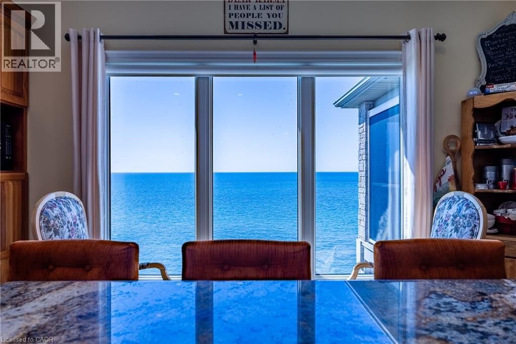 140 BROWN STREET Image 20