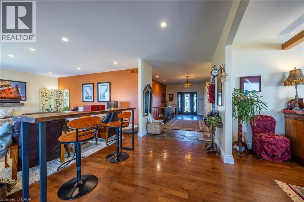 140 BROWN STREET Image 21