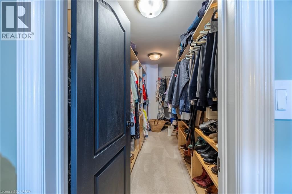 140 BROWN STREET Image 35