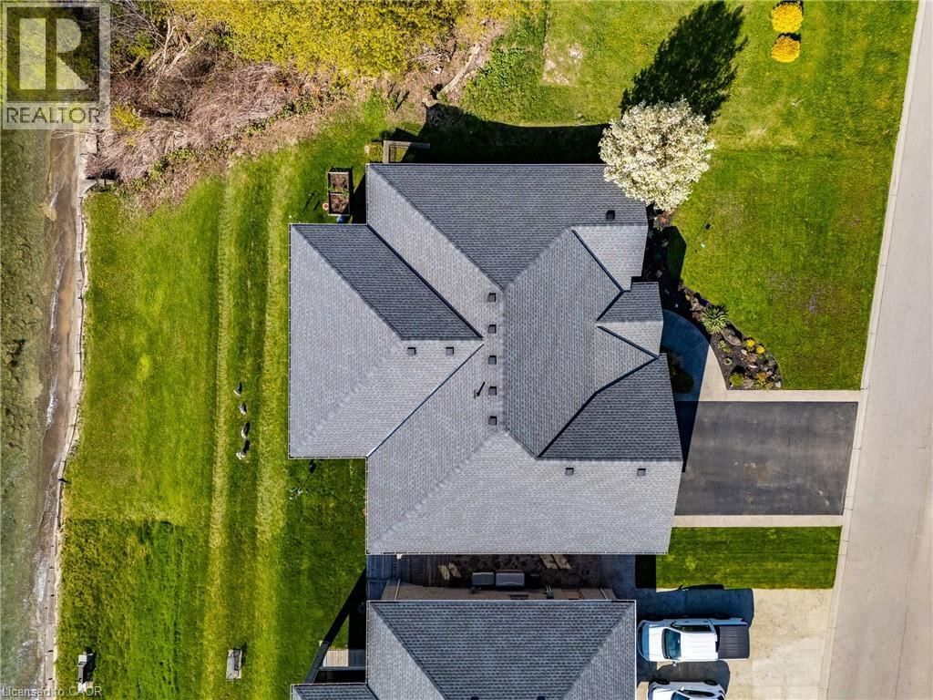 140 BROWN STREET Image 42