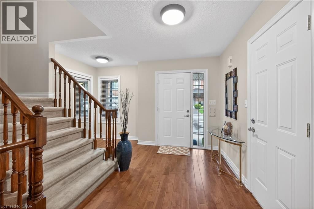 31 - 25 HAMILTON STREET SOUTH Image 4