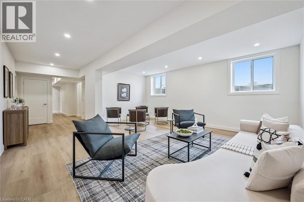 24 DAVID STREET Image 37