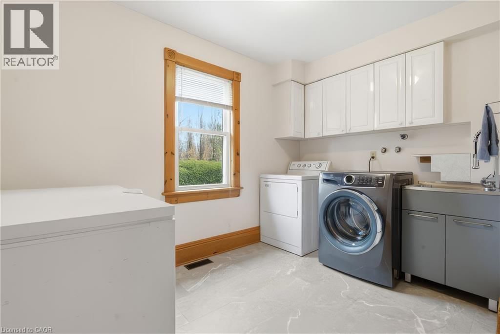 24 QUEENSWAY DRIVE Image 21