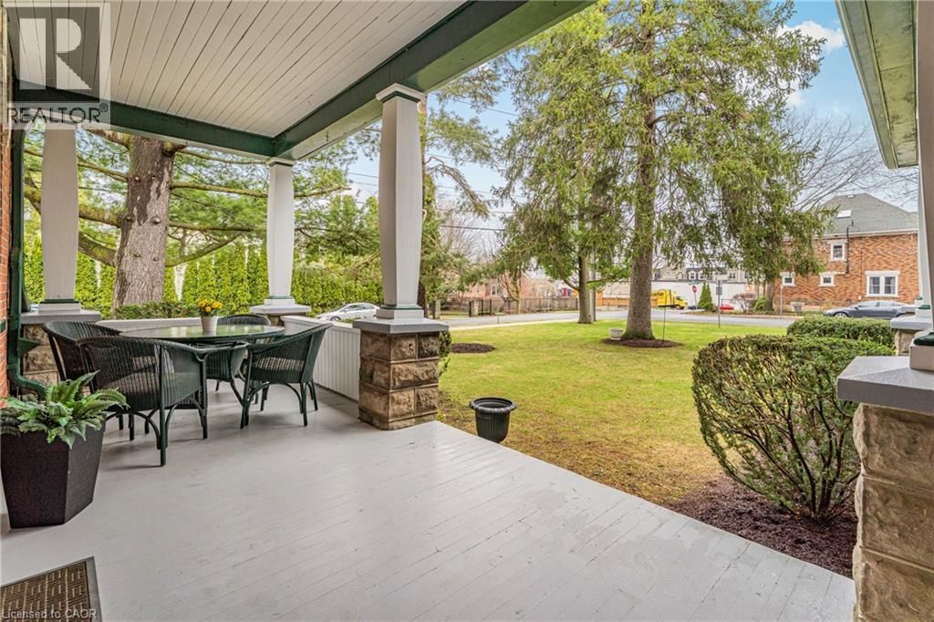 24 QUEENSWAY DRIVE Image 44