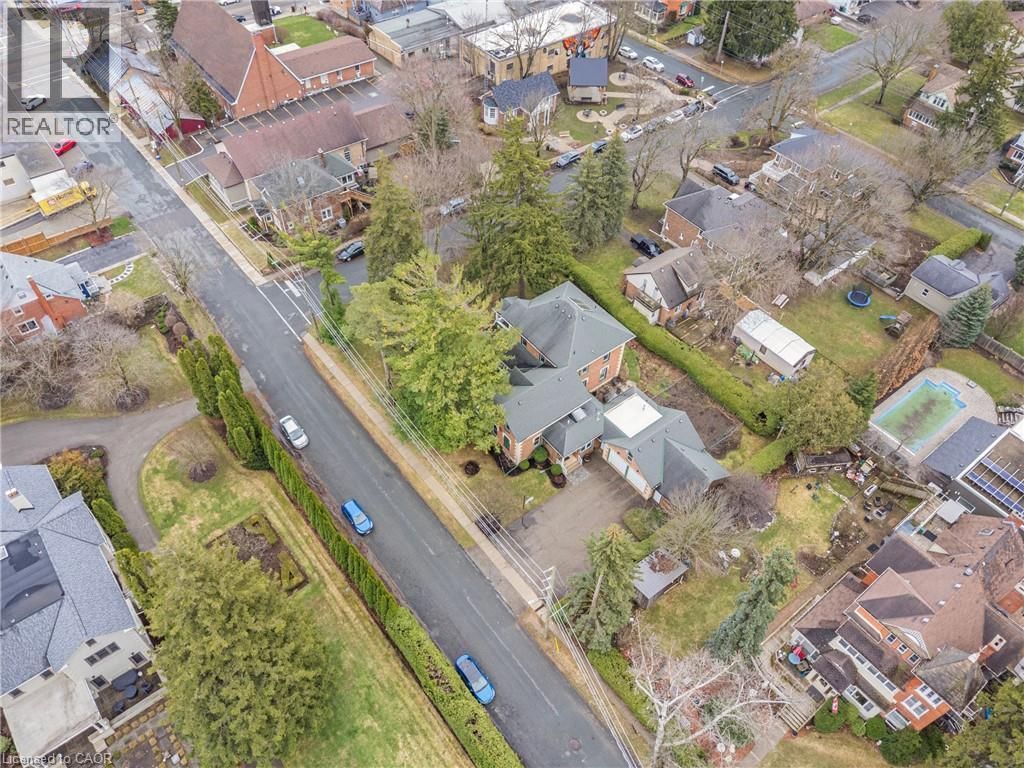 24 QUEENSWAY DRIVE Image 48