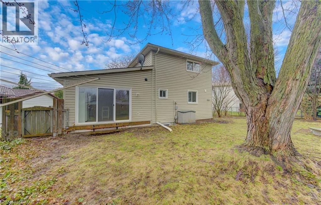 34 FOREST GLEN COURT Image 43