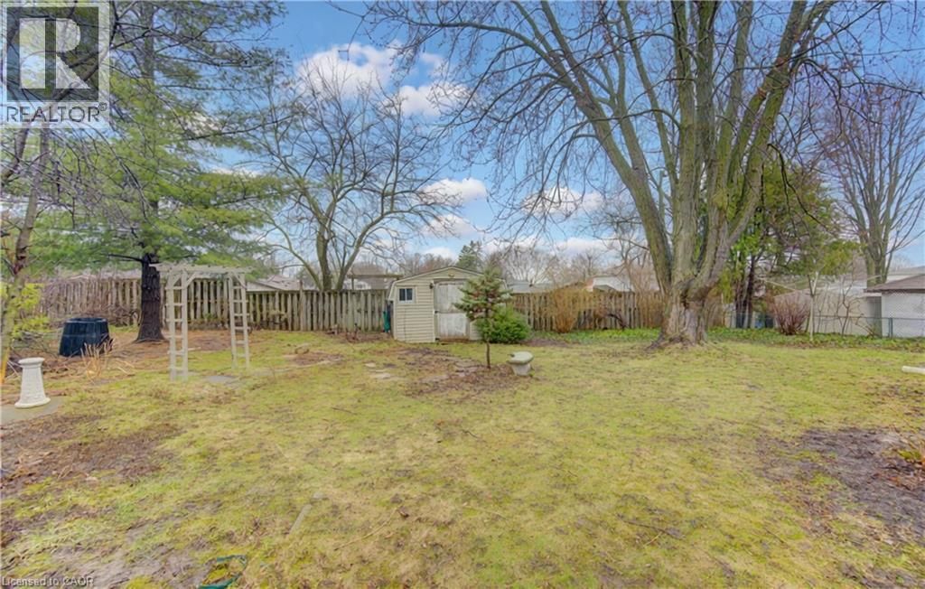 34 FOREST GLEN COURT Image 44