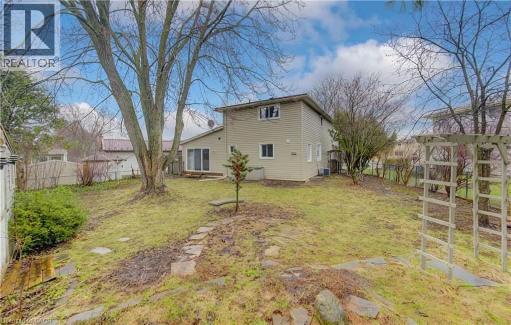 34 FOREST GLEN COURT Image 46