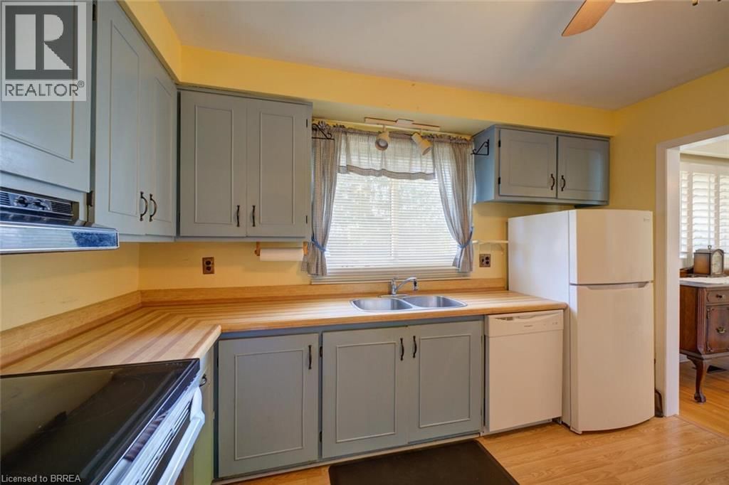 44 RAYNE AVENUE Image 13