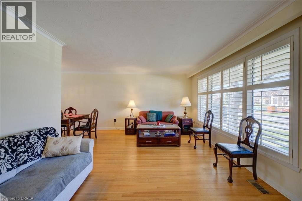 44 RAYNE AVENUE Image 6