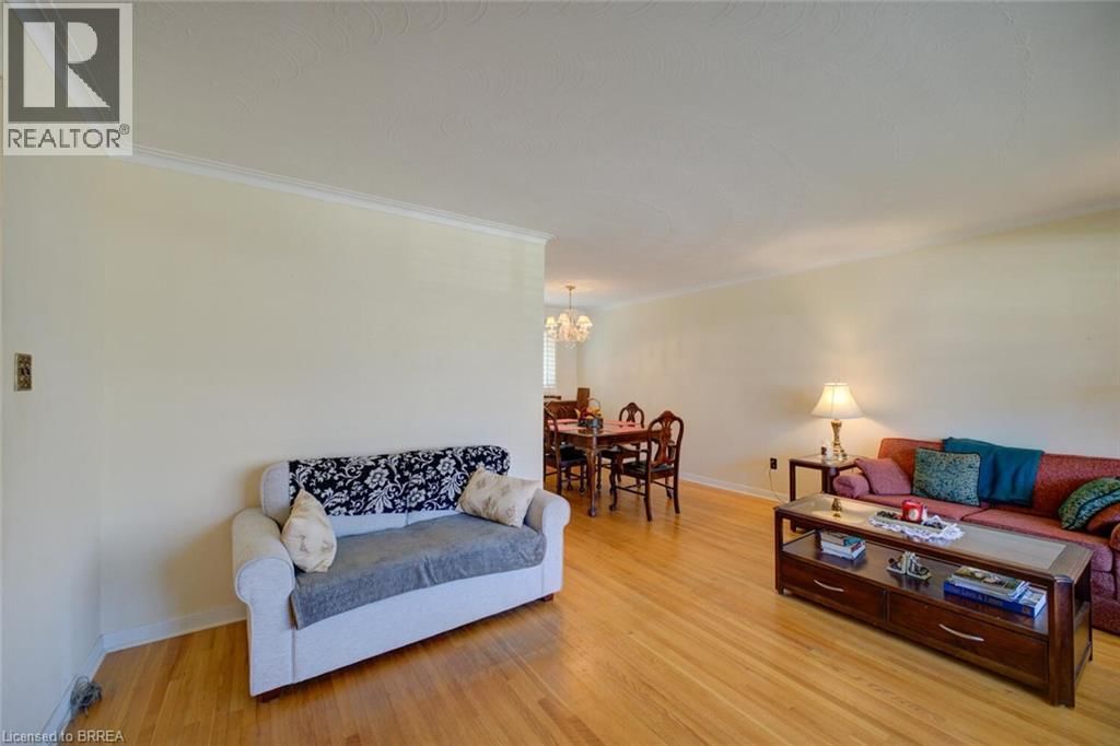 44 RAYNE AVENUE Image 8