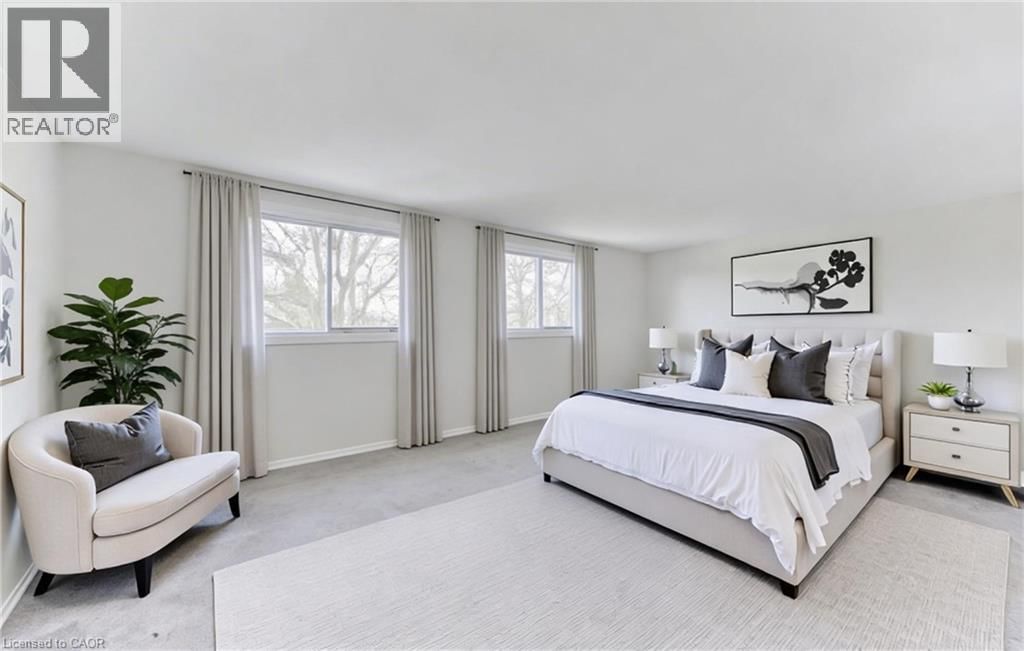 34 FOREST GLEN COURT Image 16