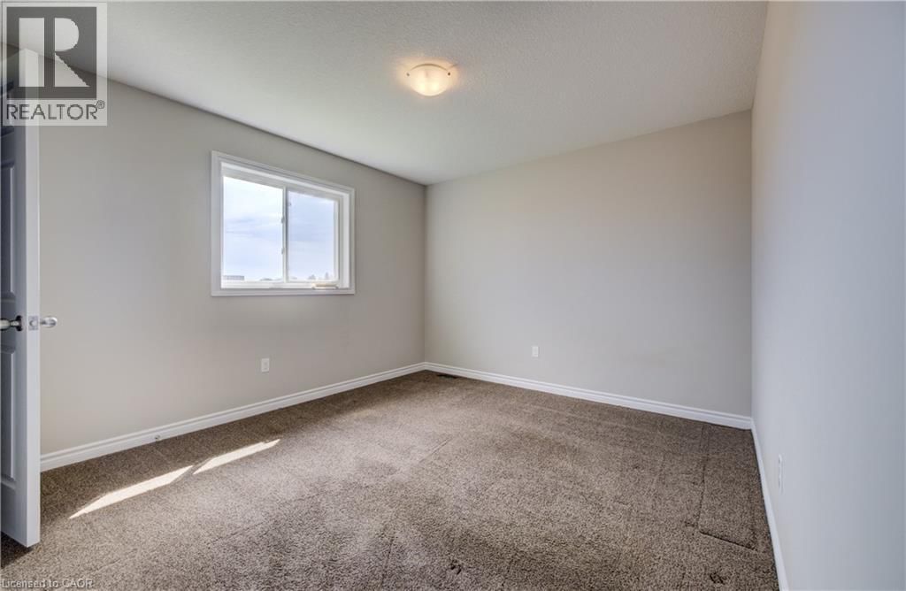 1360 CAEN AVENUE Image 26